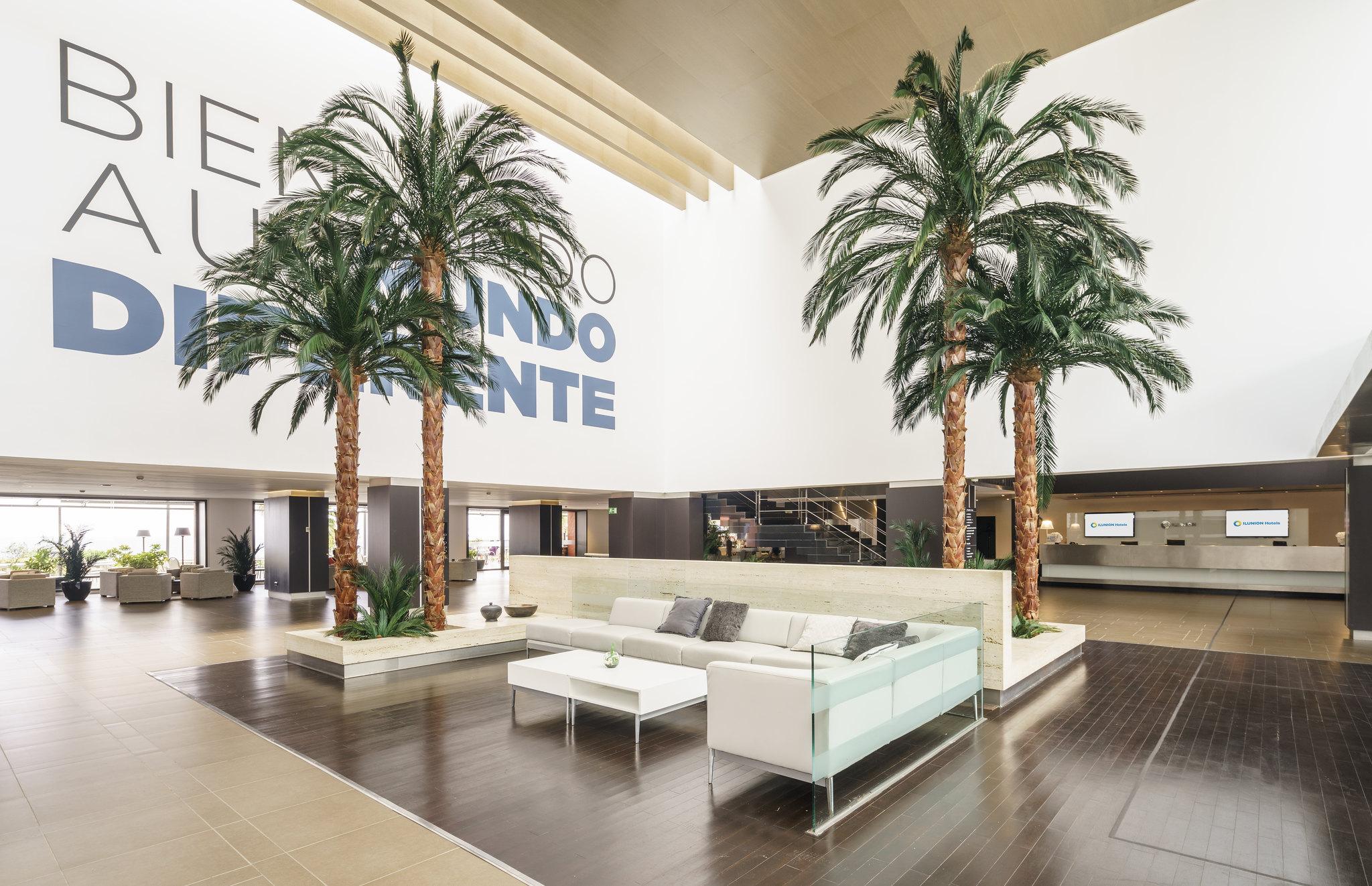 Ilunion Calas De Conil Hotel 4*