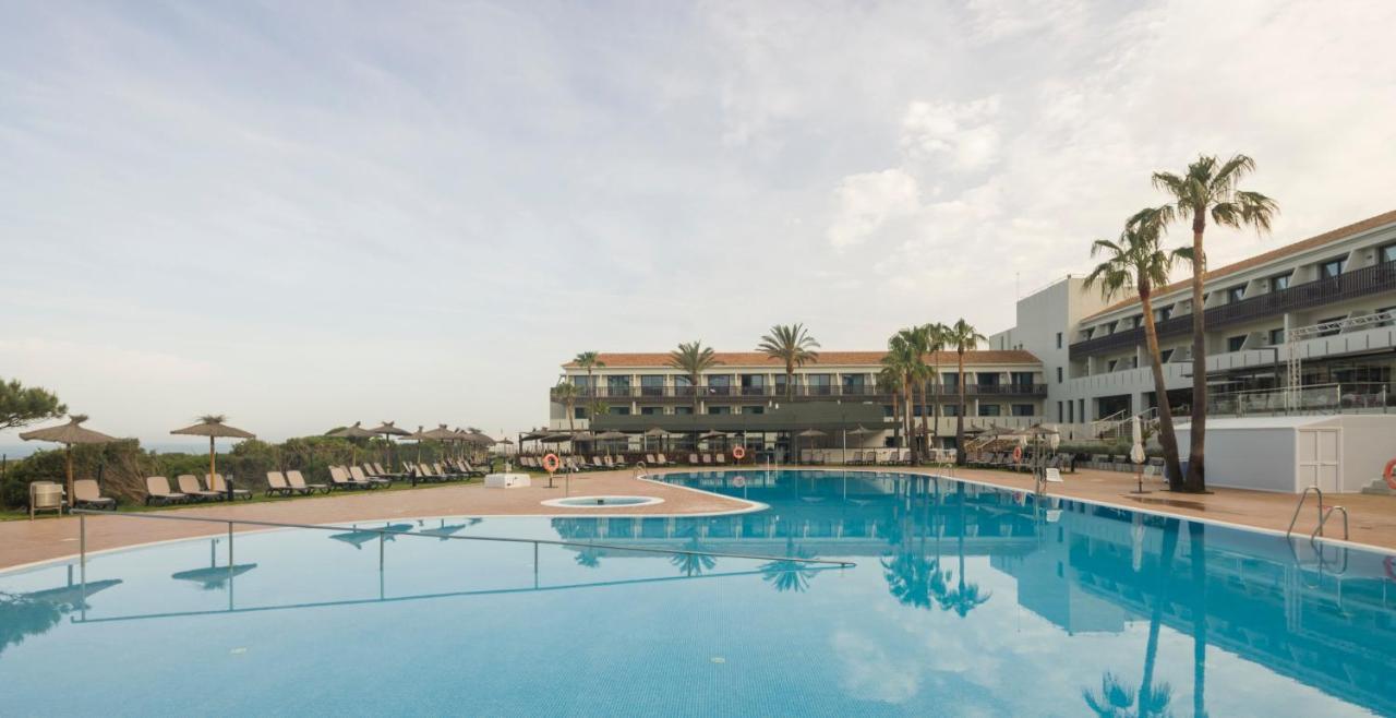 Ilunion Calas De Conil Hotel 4*